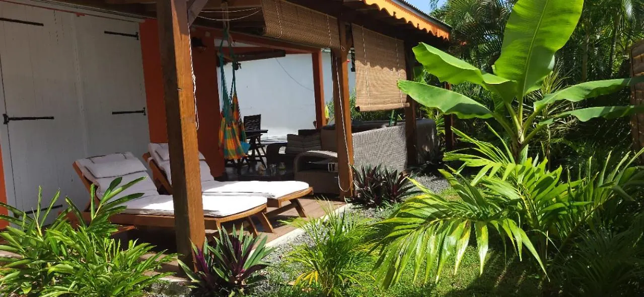 Holiday home Gite Kaz' A Tyka Jacuzzi Privatif Saint-Francois